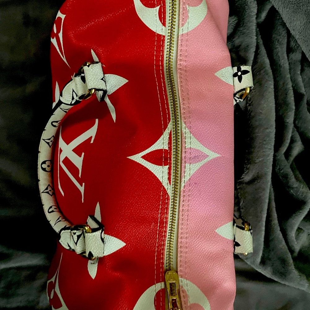 large purse for sale, Very big and roomy and color